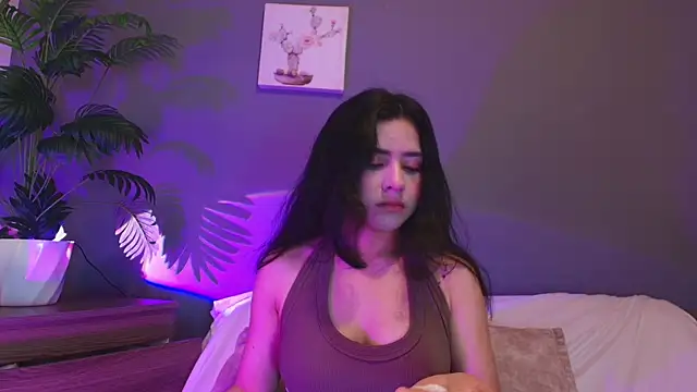 adara johnson   online show from 05/16/26, 11:42