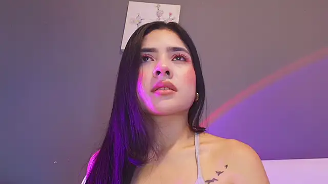 adara johnson   online show from 06/03/26, 11:46