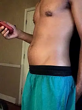 Snapshot of yosparky chatting on 11/20/25, 09:31 yosparky online show from 11/20/25, 09:31