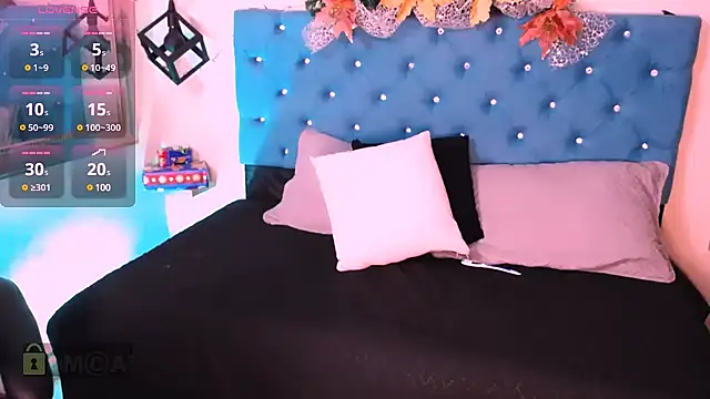 ASHLIE DIXON1 online show from 12/19/24, 02:24