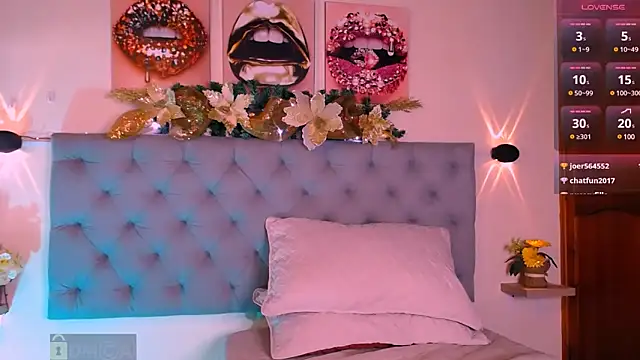 ASHLIE DIXON1 online show from 12/20/24, 08:34