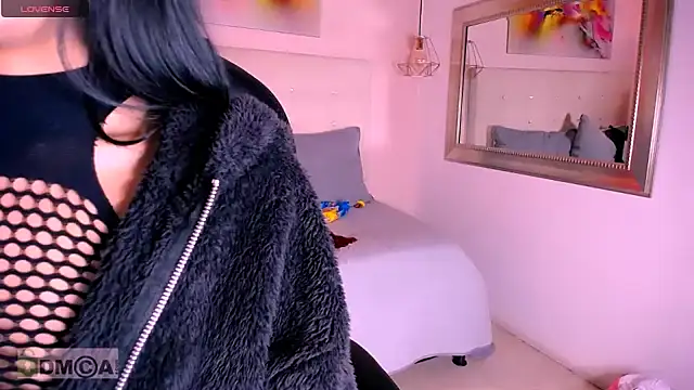 ASHLIE DIXON1 online show from 02/04/25, 01:34