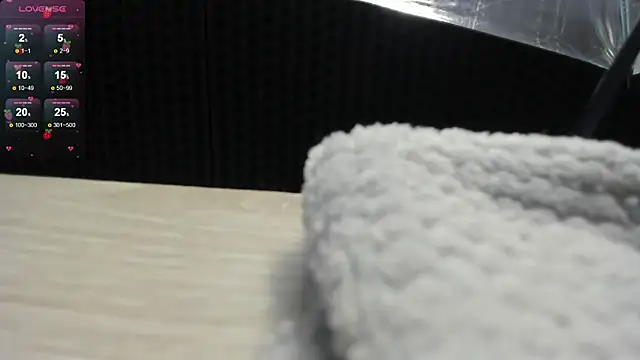 Emilly Rivera online show from 01/24/25, 10:32