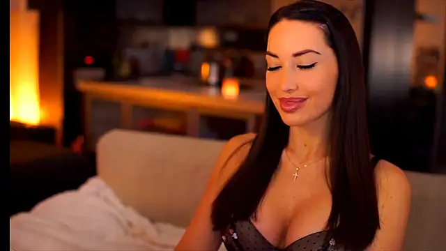 SexySecretary  online show from 02/21/25, 08:05