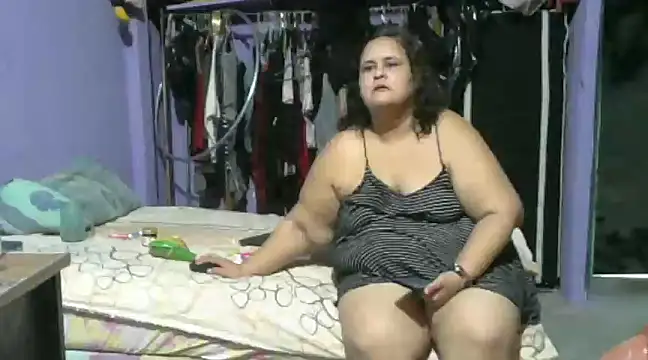 Snapshot of tuyafer69 chatting on 03/14/25, 09:54 tuyafer69 online show from 03/14/25, 09:54