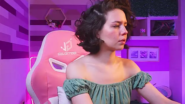 AngellaRoss online show from 12/14/24, 03:25