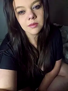 Snapshot of CheekyCurvesSA chatting on 11/29/25, 03:09 CheekyCurvesSA online show from 11/29/25, 03:09