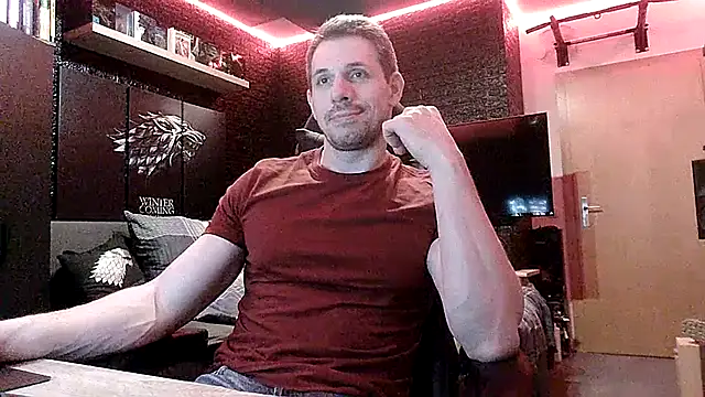Snapshot of dreamwallker21 chatting on 04/23/26, 08:11 dreamwallker21 online show from 04/23/26, 08:11