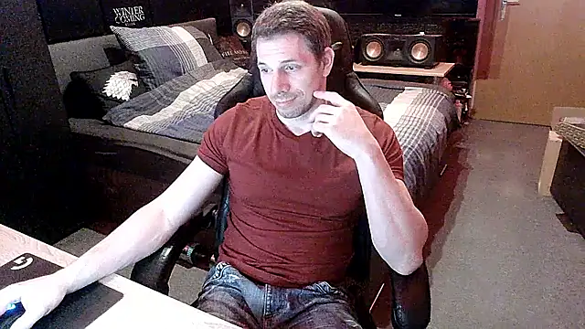 Snapshot of dreamwallker21 chatting on 05/20/26, 07:09 dreamwallker21 online show from 05/20/26, 07:09