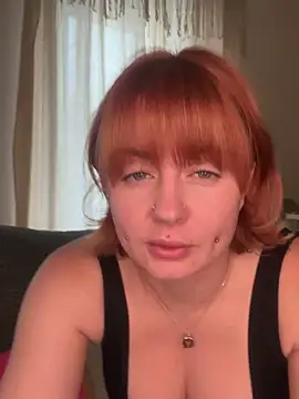 Snapshot of ObviouslyPeachy chatting on 10/04/25, 09:51 ObviouslyPeachy online show from 10/04/25, 09:51