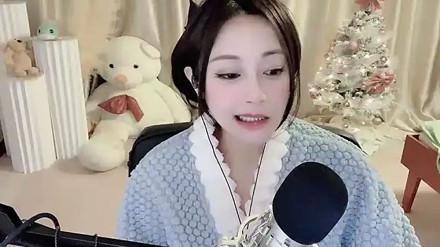 Daisy-77 online show from 12/13/24, 09:52