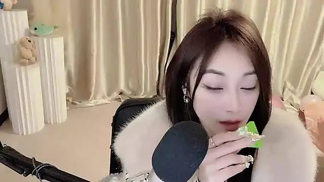Daisy-77 online show from 01/09/25, 09:26