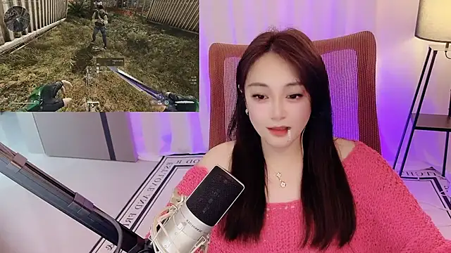 Daisy-77 online show from 07/28/26, 02:13