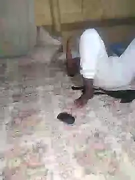 Snapshot of African_Masked_Couple chatting on 12/18/24, 08:03 African Masked Couple online show from 12/18/24, 08:03