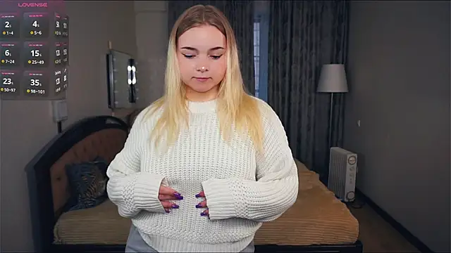 ZaraCreedon online show from 10/08/25, 05:38