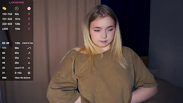 ZaraCreedon online show from 11/08/25, 05:51