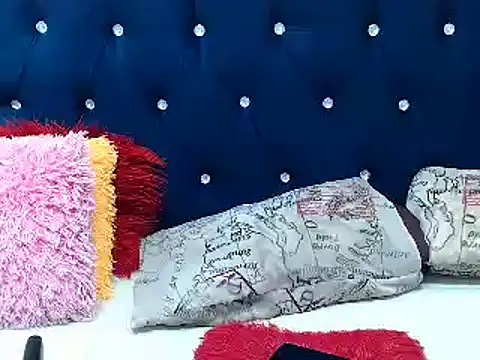 roseendoo1 online show from 01/13/25, 01:23