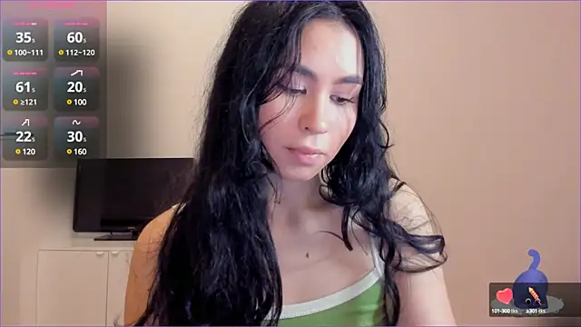 Snapshot of Mile_Madeline chatting on 01/11/25, 01:32 Mile Madeline online show from 01/11/25, 01:32