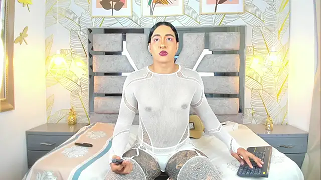 Alison Chan  online show from 06/12/26, 10:41