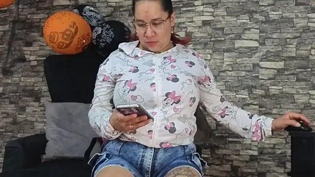 alondrabigtits online show from 10/29/25, 11:12