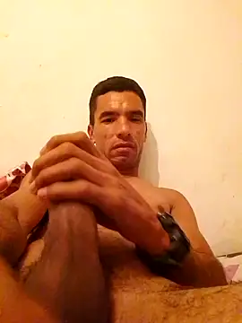 dracoarturo22 online show from 01/11/25, 02:30