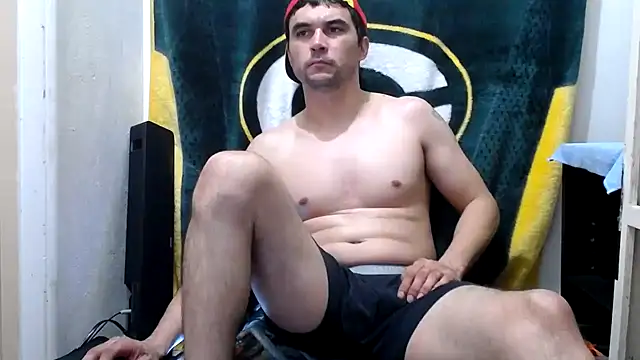 Snapshot of Apeezy14 chatting on 01/29/25, 09:33 Apeezy14 online show from 01/29/25, 09:33