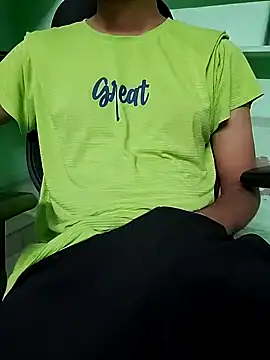 Smartboi007 online show from 12/08/24, 06:33