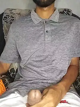 Snapshot of Smartboi007 chatting on 09/18/25, 06:26 Smartboi007 online show from 09/18/25, 06:26