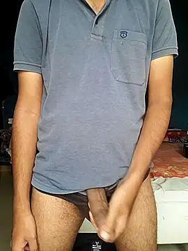 Snapshot of Smartboi007 chatting on 10/05/25, 11:52 Smartboi007 online show from 10/05/25, 11:52