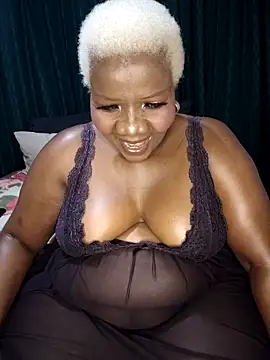 Snapshot of dirasweetlipsxx chatting on 05/07/26, 07:52 dirasweetlipsxx online show from 05/07/26, 07:52