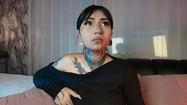 Evangeline bell online show from 12/05/25, 08:16