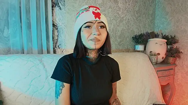 Evangeline bell online show from 12/22/25, 08:50