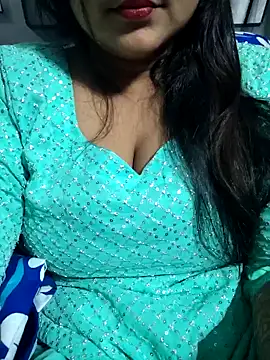 Jeenat  online show from 12/14/24, 06:52