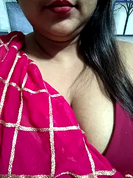 Jeenat  online show from 01/01/25, 06:16