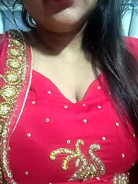 Jeenat  online show from 01/02/25, 07:18