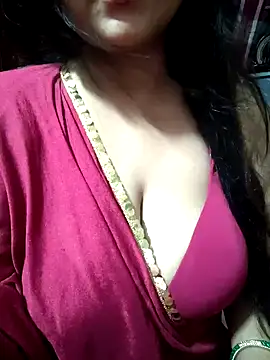 Jeenat  online show from 02/04/25, 07:44
