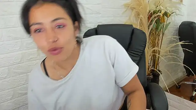 Aisha 09 online show from 12/20/24, 02:27