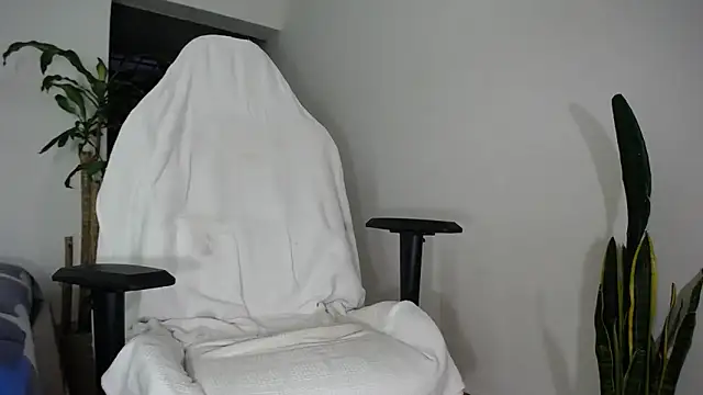 diamond black00 online show from 12/13/24, 10:45