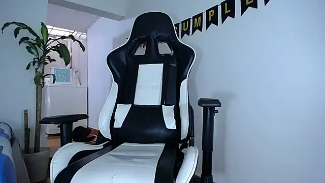 diamond black00 online show from 12/29/24, 07:11