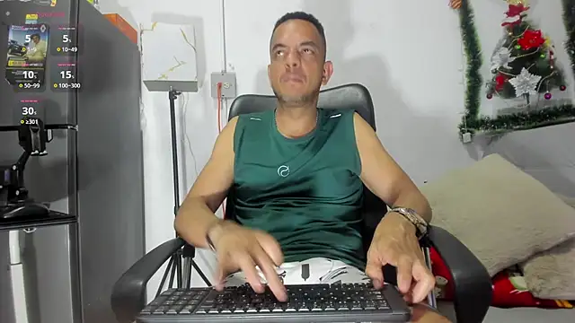 latinmartin73 online show from 12/05/24, 04:09