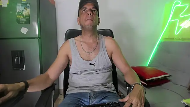 latinmartin73 online show from 01/11/25, 09:57