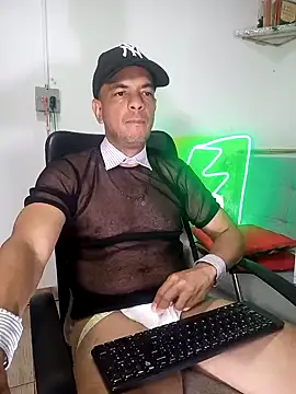 latinmartin73 online show from 01/15/25, 12:41