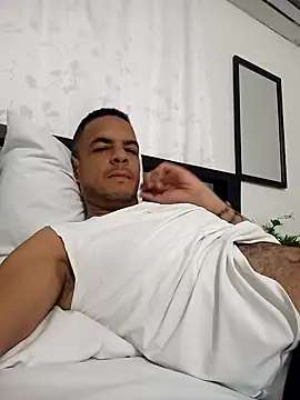 latinmartin73 online show from 01/17/25, 03:23