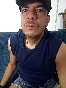 latinmartin73 online show from 03/01/25, 02:44