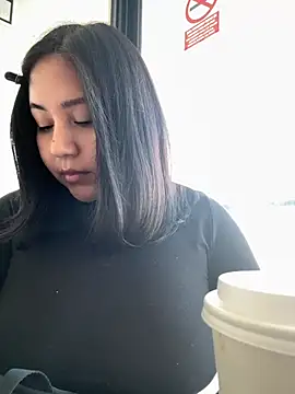 Snapshot of kittyfresita chatting on 09/12/25, 09:15 kittyfresita online show from 09/12/25, 09:15