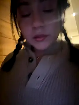 Snapshot of kittyfresita chatting on 09/24/25, 02:26 kittyfresita online show from 09/24/25, 02:26