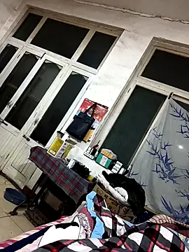huzi518 online show from 02/01/25, 01:30