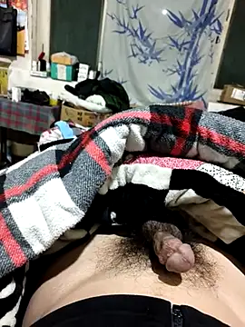 huzi518 online show from 02/01/25, 07:34