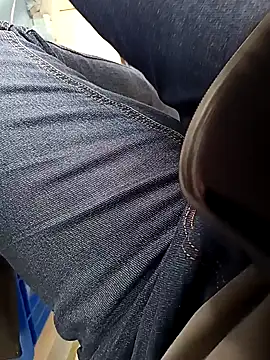 huzi518 online show from 10/17/25, 03:10