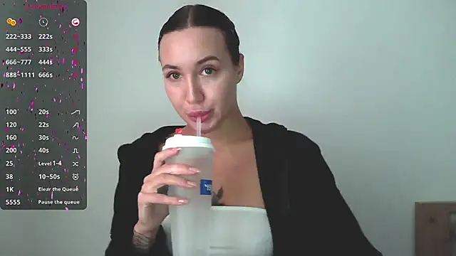 Snapshot of Stasia_Queen chatting on 12/05/24, 09:28 Stasia Queen online show from 12/05/24, 09:28